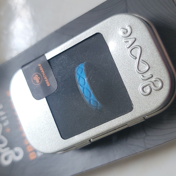 groove Other - 🎉HP!🎉 ☆ Groove ☆ NWT Silicone Ring Size 7